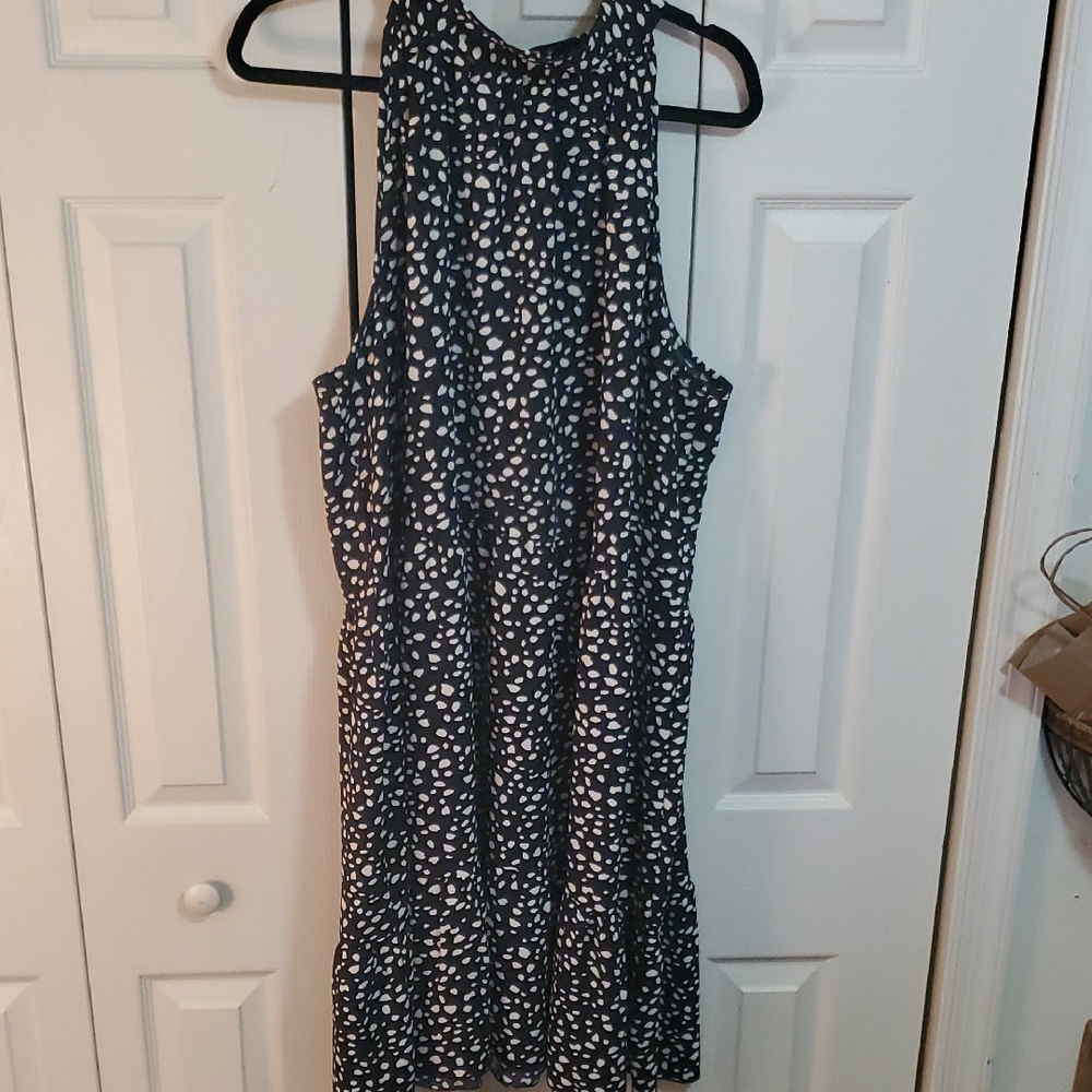šChic Soul Black and White Midiā Dress - Picture 2 of 4